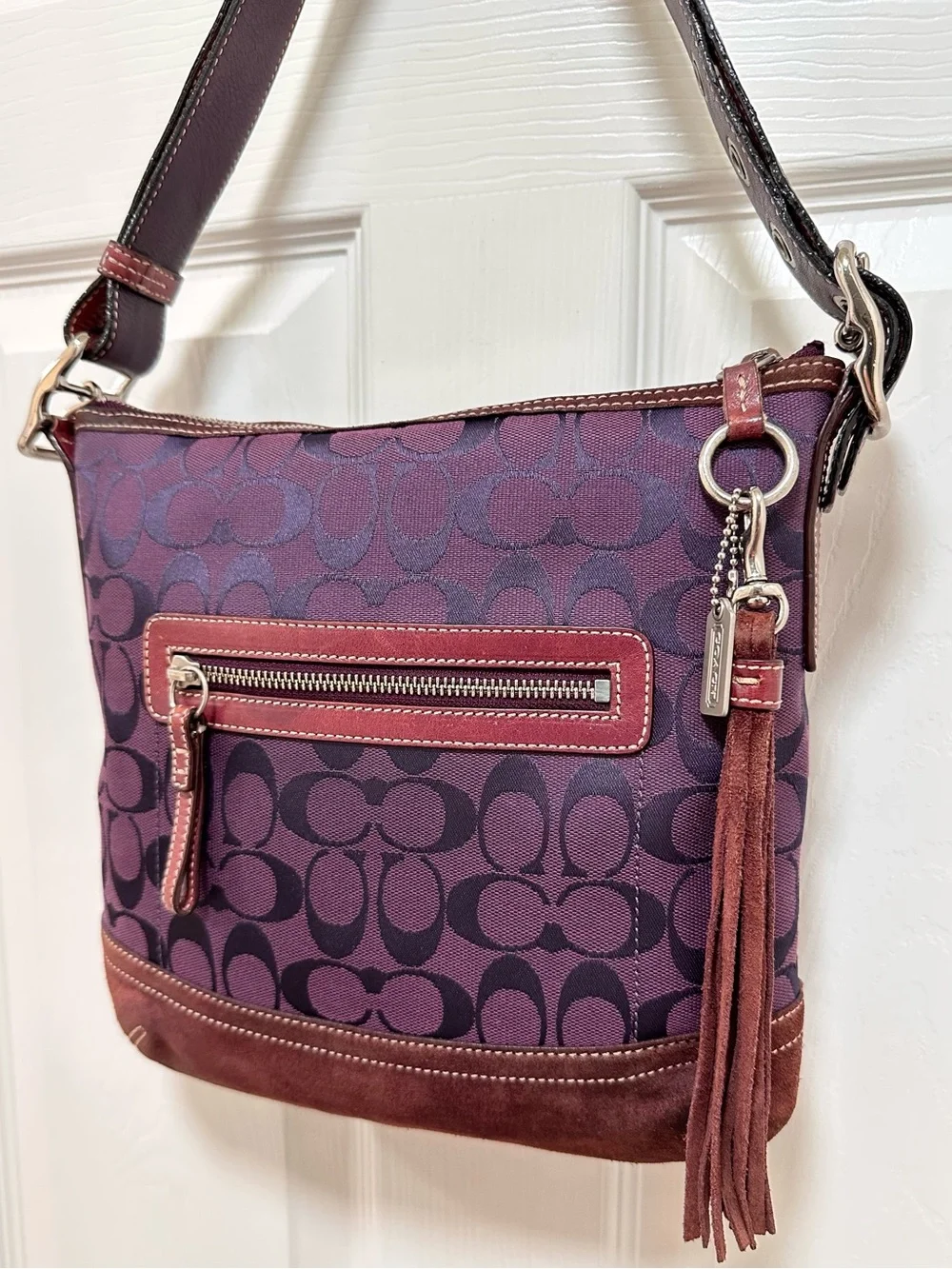 Coach Signature Jacquard‎ Suede Tassel Shoulder Crossbody Bag Plum Purple Y2K